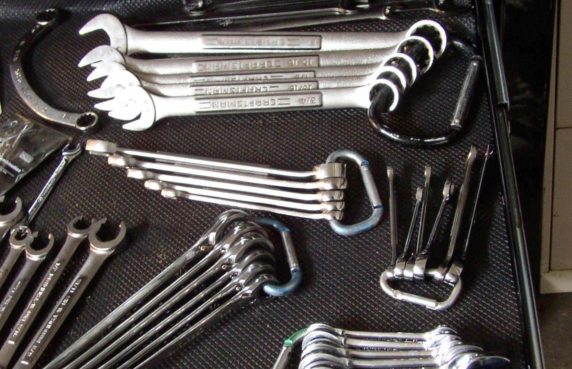 Clip your tools together